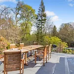 4 Bed In Water Yeat Oc-c30989