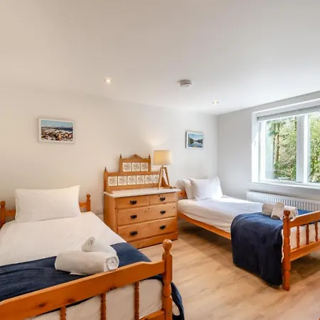4 Bed In Water Yeat Oc-c30989 בית נופש High Nibthwaite